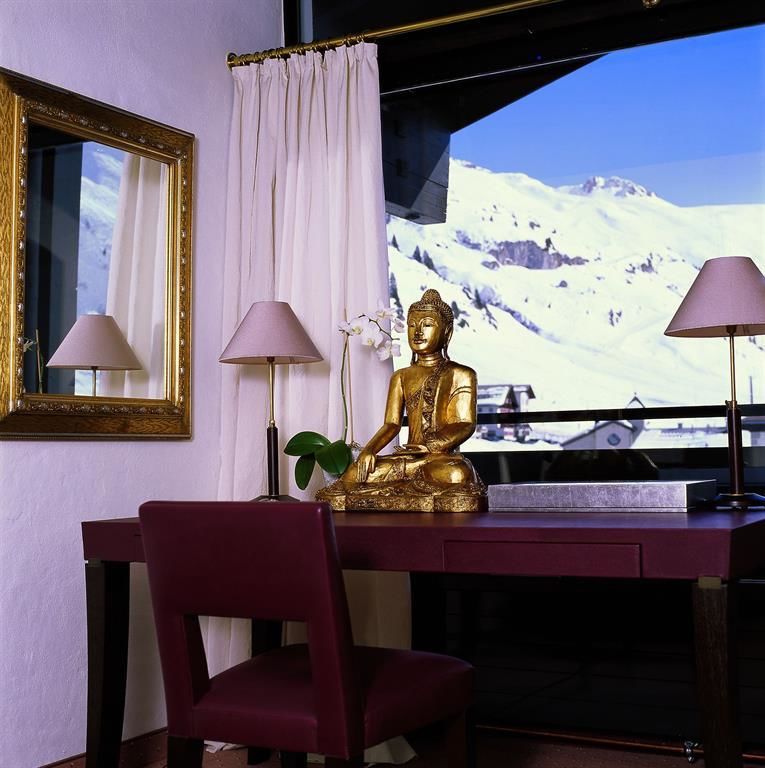 Suite II