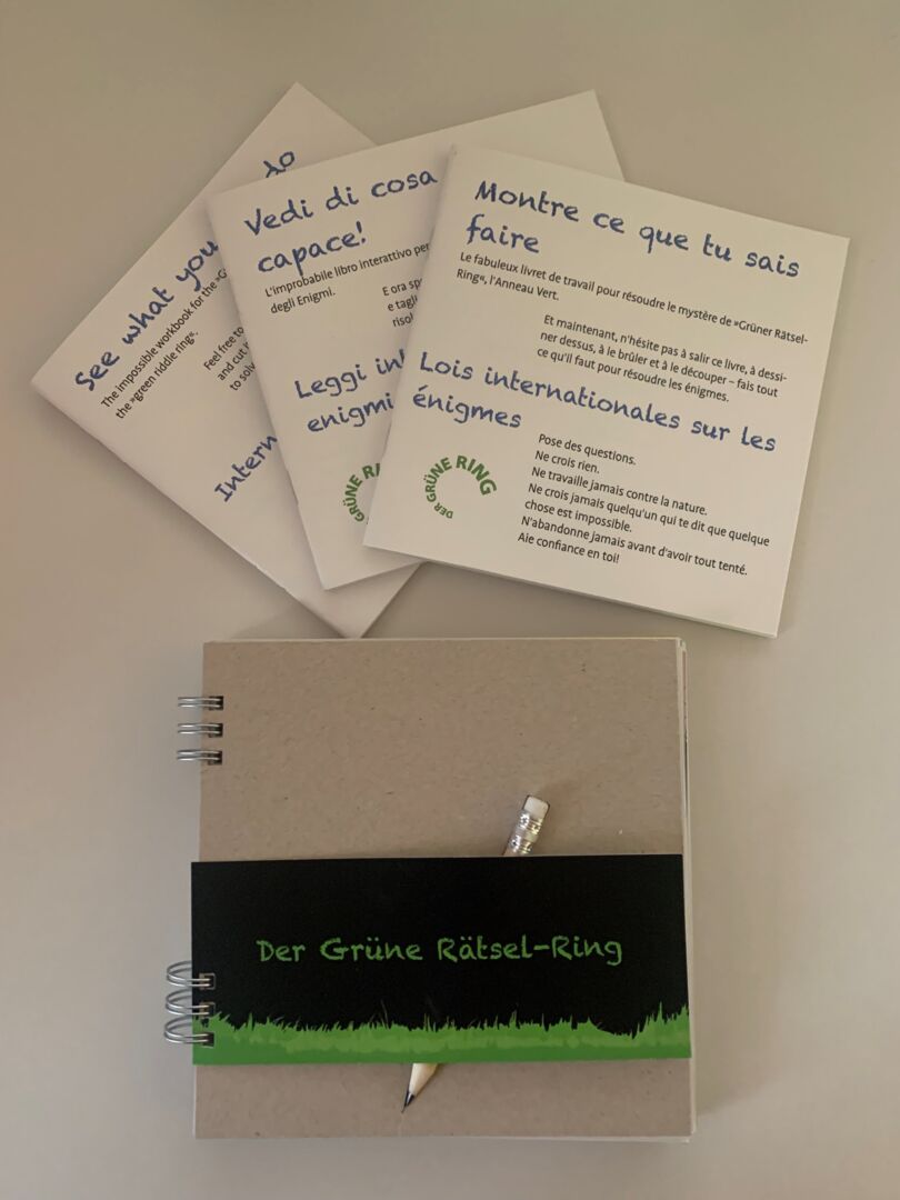 Bücher Der Grüne Rätselring in verschiedenen Sprachen