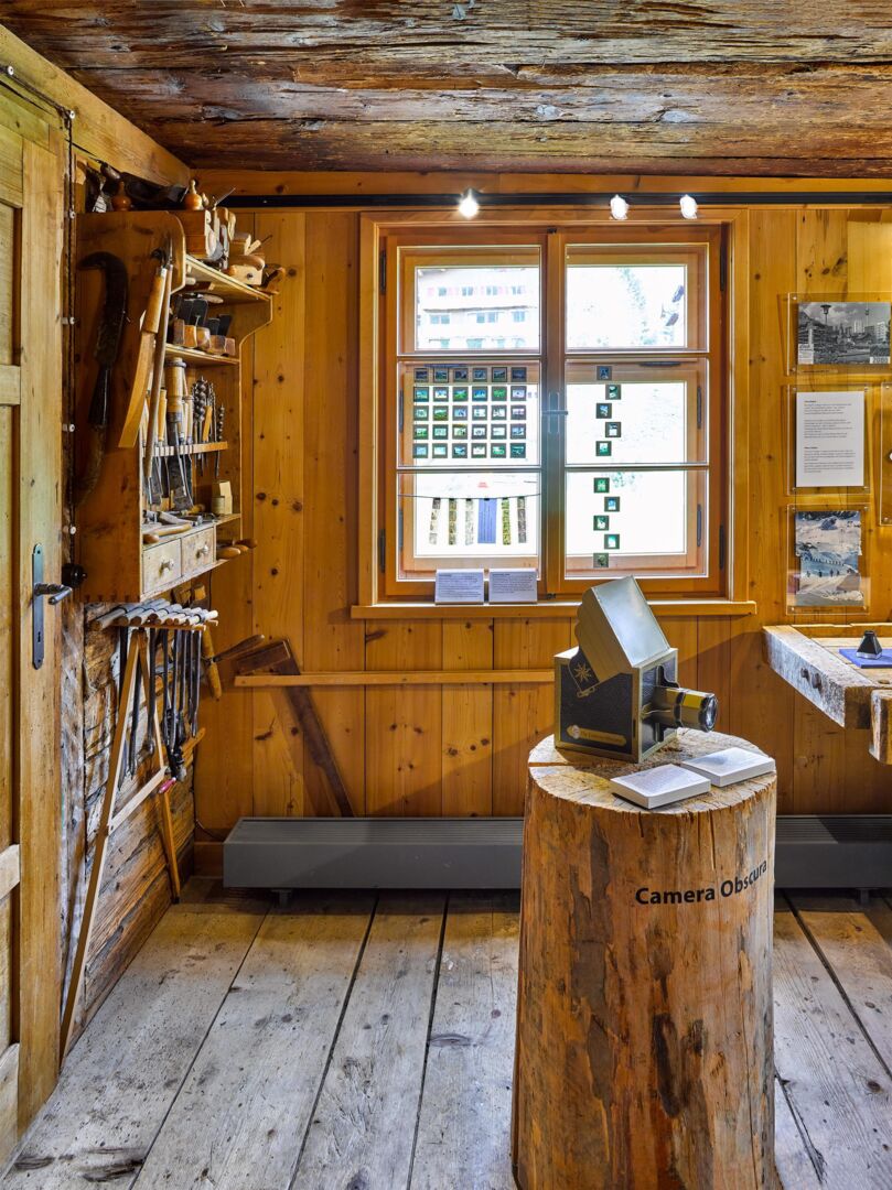 Lechmuseum innen Aussellung Blende Auf