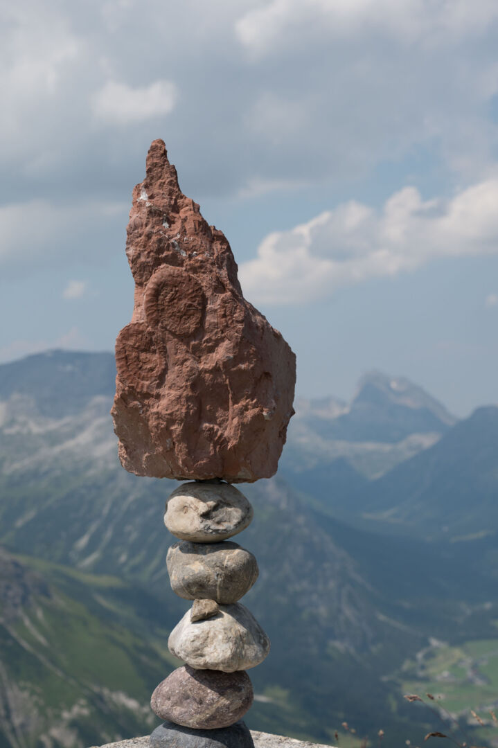 Gesteinsinstallation des Steineparks