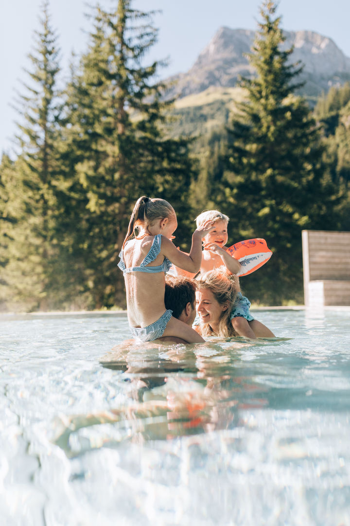 Walschwimmbad_LZTG_by_Daniel_Zangerl_WEB_36