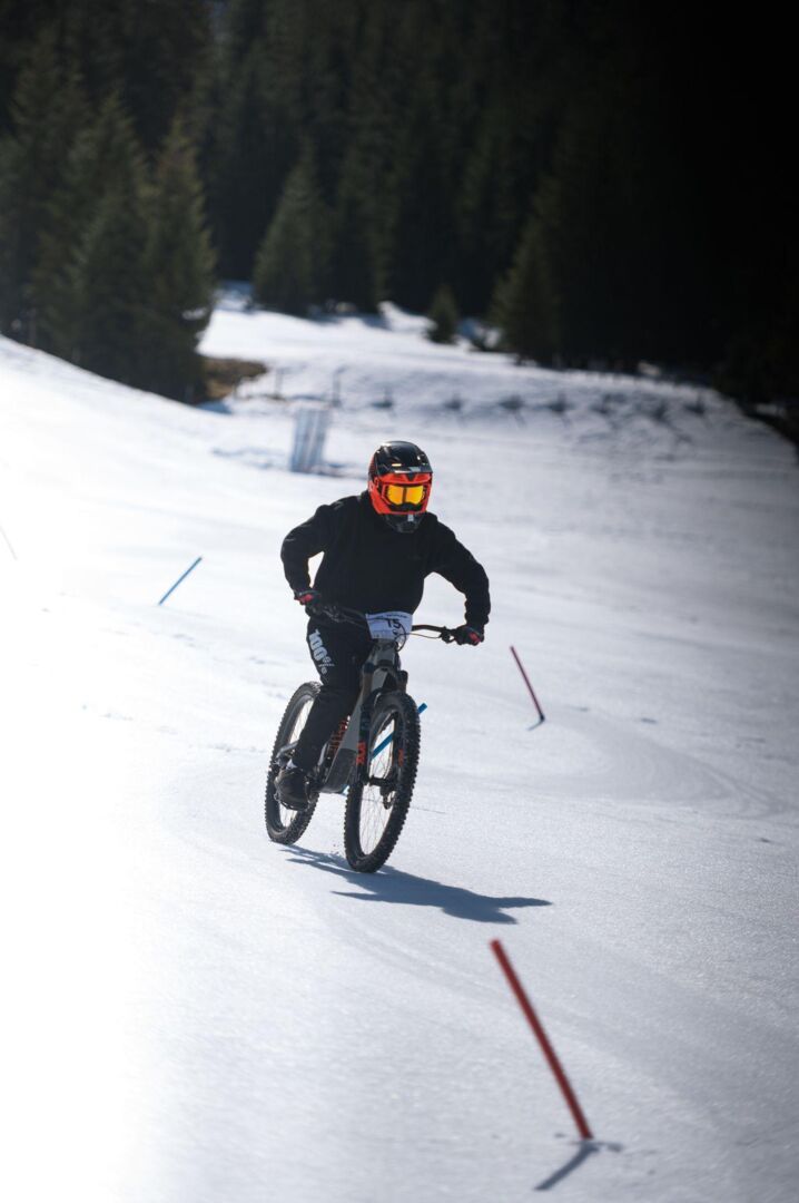 Downhill Radfahrer