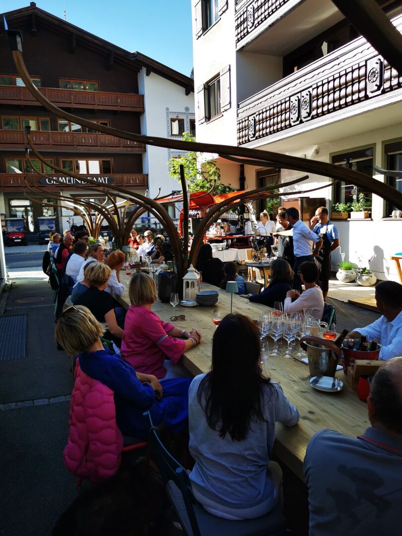 Dorftisch Lech1