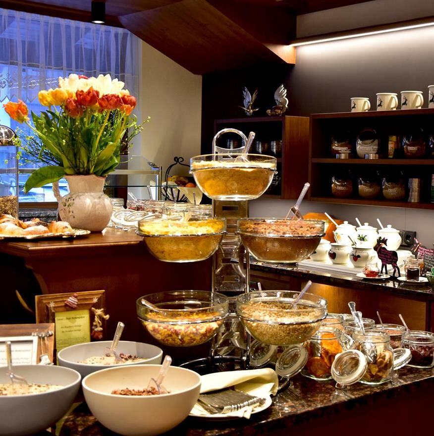 Monzabon_Fürhstück