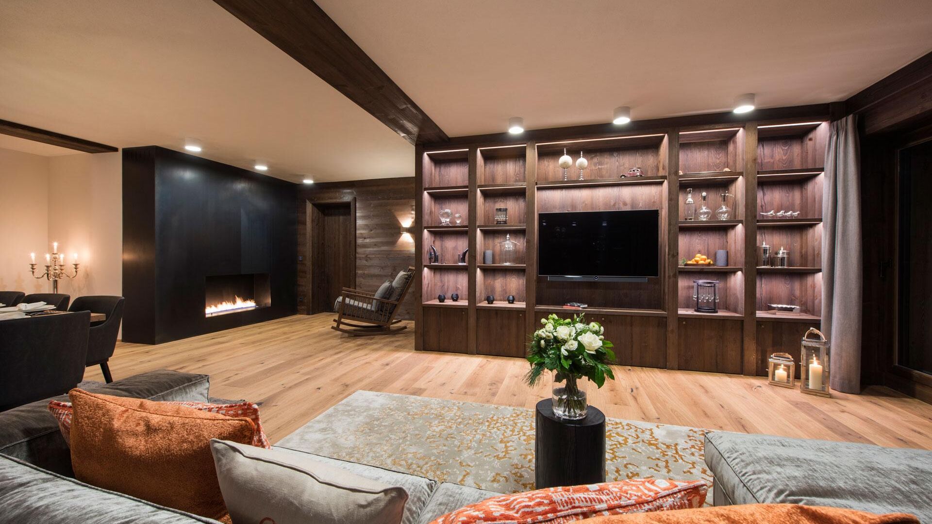 nidus_chalet_lech_kaminecke_wohnzimmer_residence1