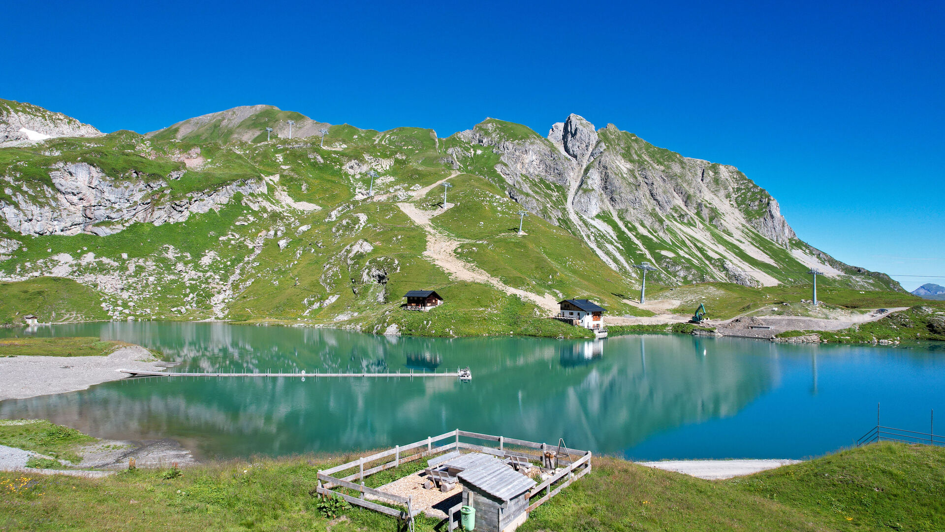 grillplatz-lechzuers-zuersersee-blick-zum-see