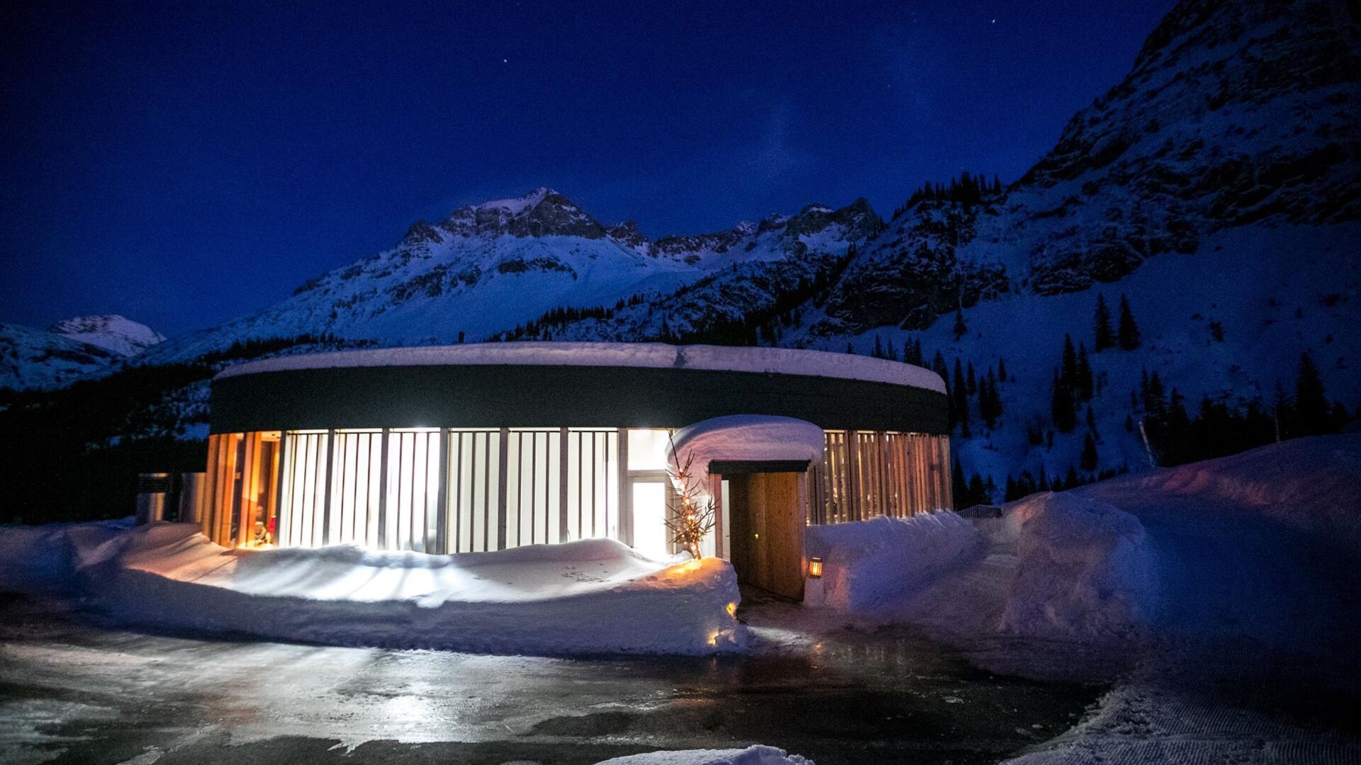 holzÂ°7 Zug, Lech am Arlberg