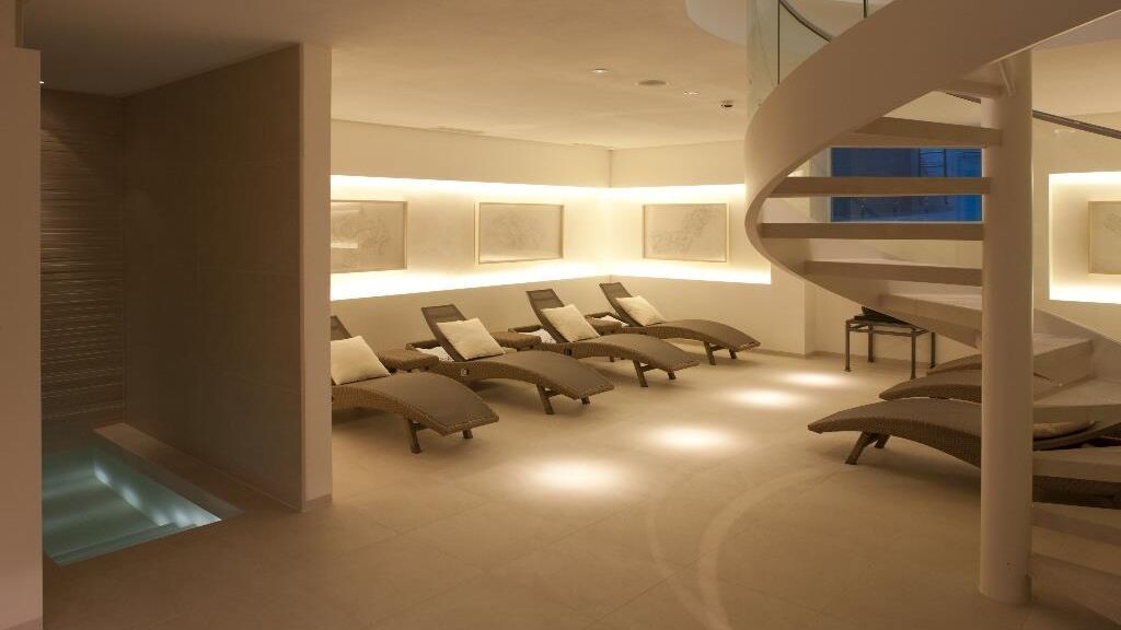 SPA Ruheraum mit Tauchbecken