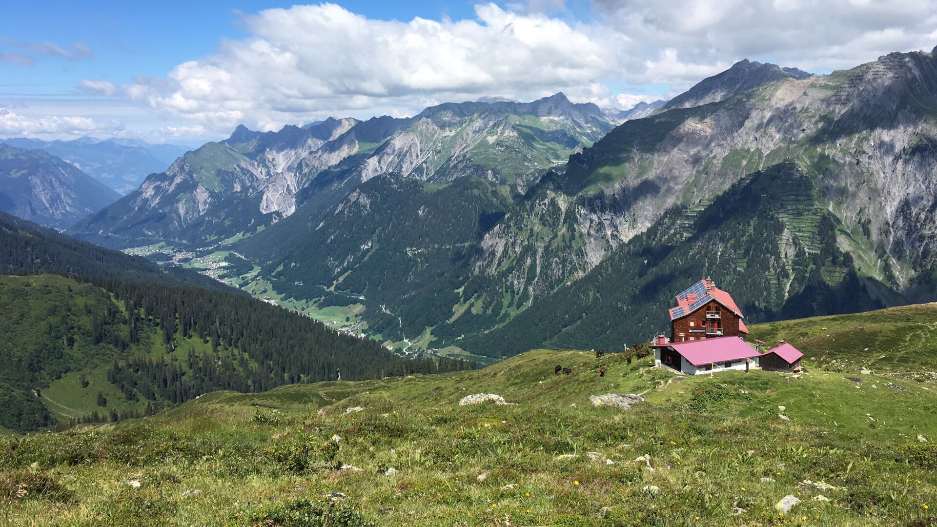 KaltenberghÃ¼tte in traumhafter Aussichtslage