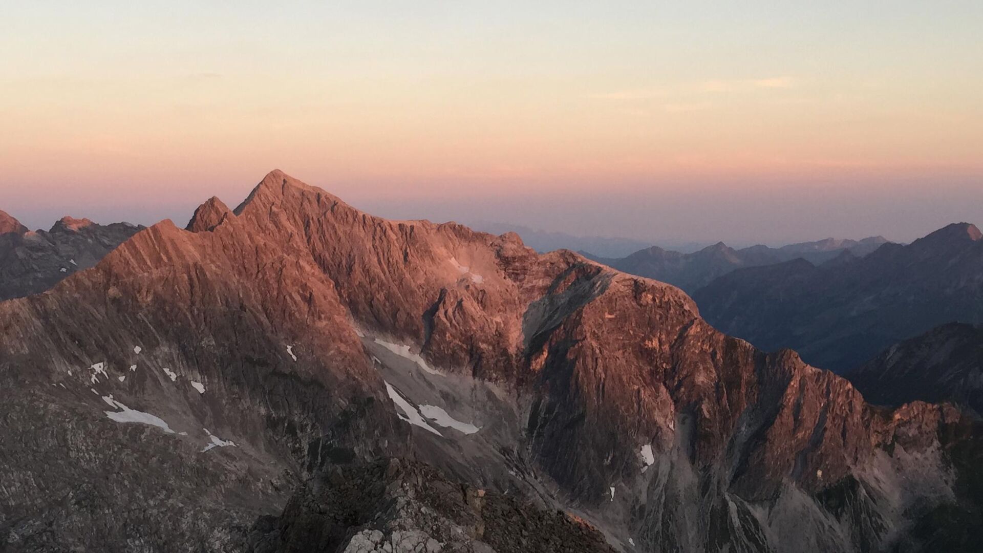Braunarlspitze zum Sonnenaufgang
