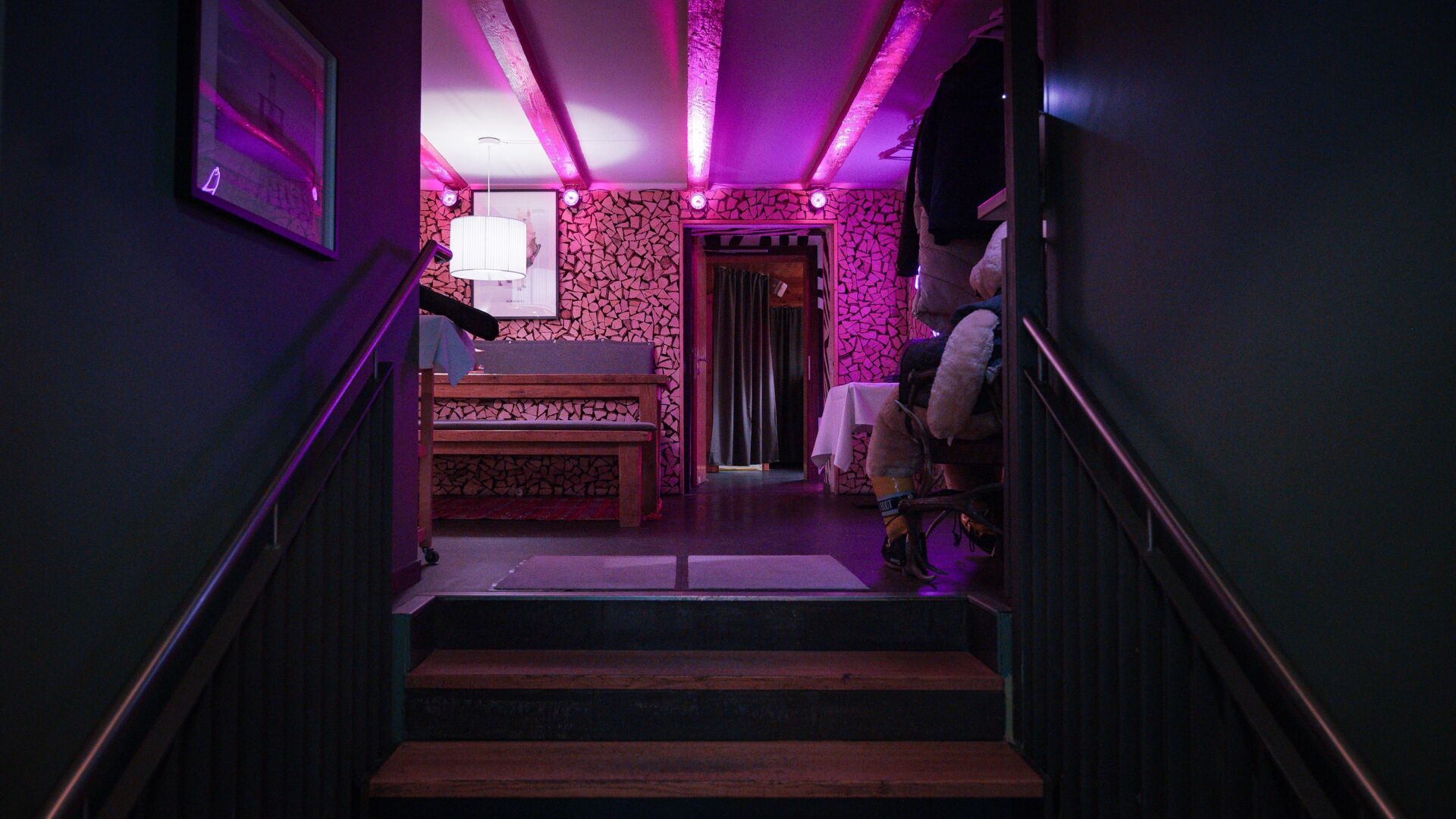 Kitsch innen Treppenaufgang