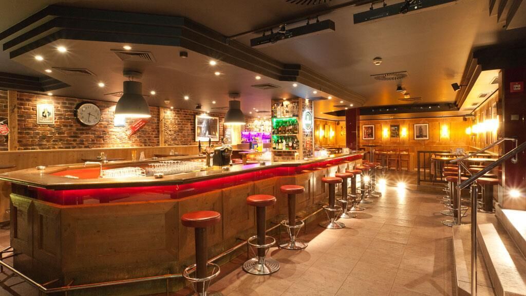 Hauseigenes Irish Pub