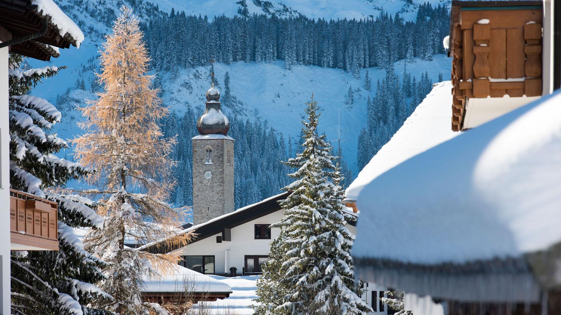 nidus_chalet_lech_kirchturm_dorf_DSC_3630