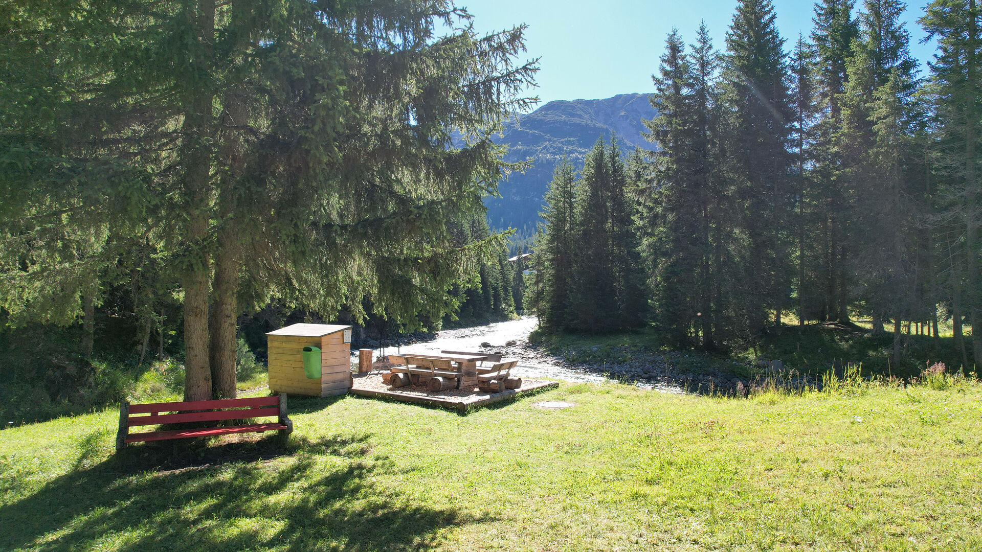 Grillplaetze Lech Waldschwimmbad LZTG by Dietmar Hurnaus WEB (4)