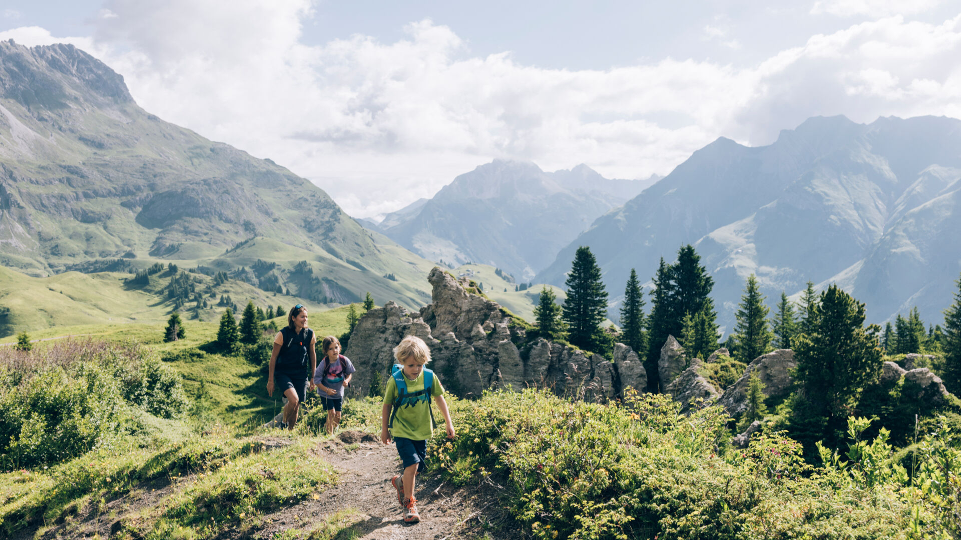 Spielend wandern Weg Lech_Lech Zürs ©Daniel Zangerl (75)