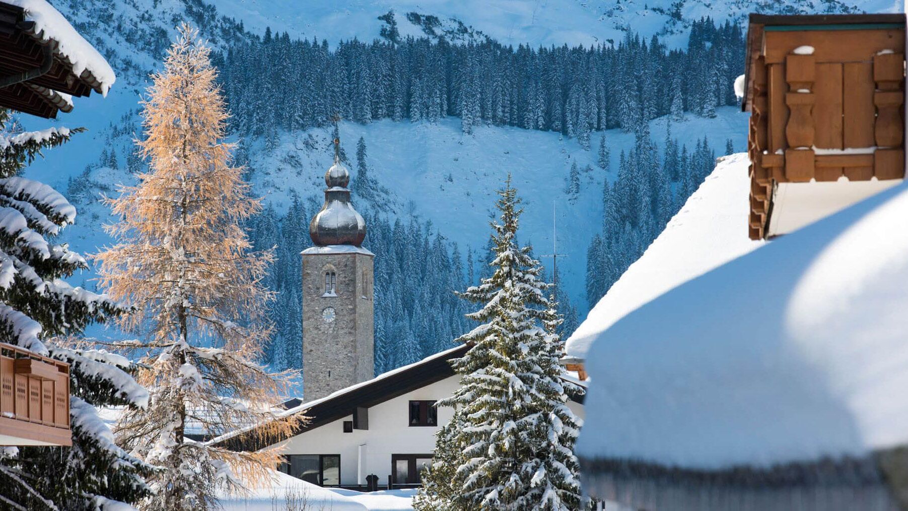 nidus_chalet_lech_kirchturm_dorf_DSC_3630_panorama