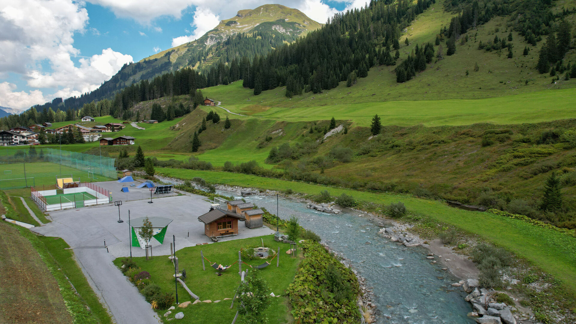 Grillplaetze_Sportpark_2022_LZTG_by_Dietmar_Hurnaus_WEB (3)