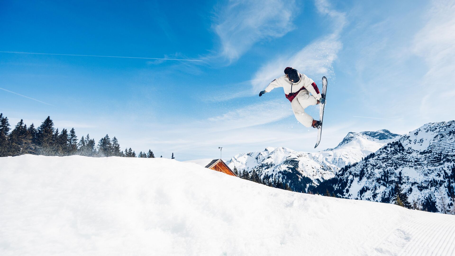 Snowboarder im Snowpark