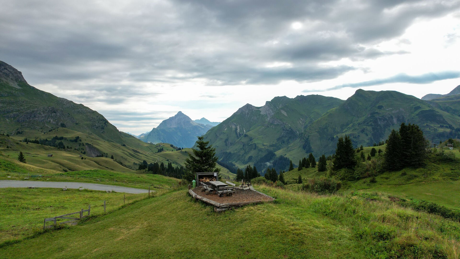 Grillplaetze Lech Tannegg Oberlech LZTG by Dietmar Hurnaus WEB (6)