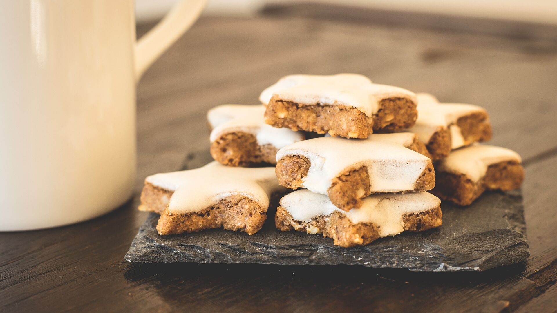 Cinnamon biscuits from the Hotel Goldener Berg Oberlech