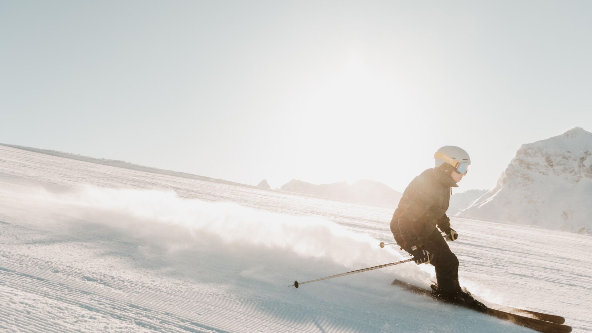 skifahren-vorarlberg-lech-morgensonne