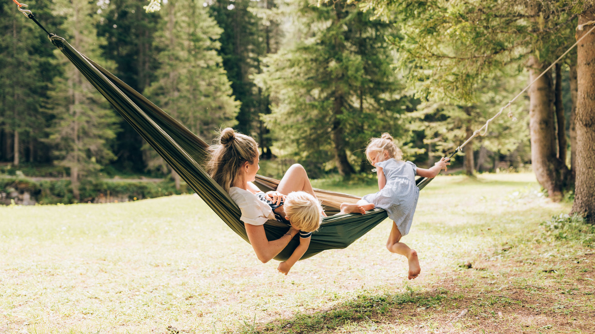 waldschwimmbad-lech-zuers-vorarlberg