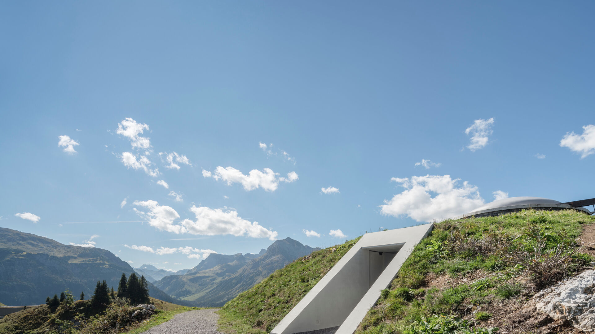 Skyspace_LZTG_by_Florian_Holzherr_WEB__1