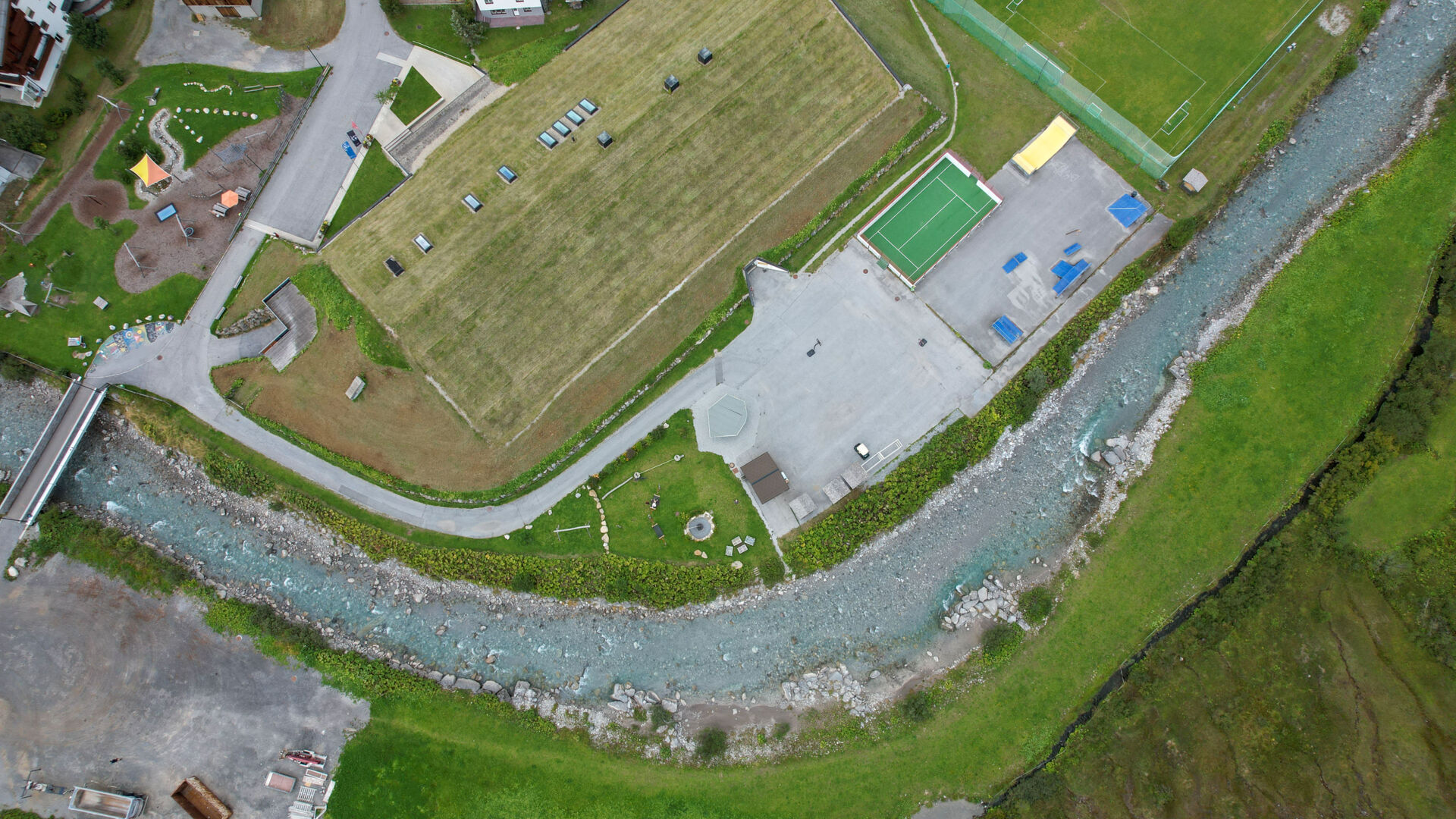 Grillplaetze_Sportpark_2022_LZTG_by_Dietmar_Hurnaus_WEB (2)