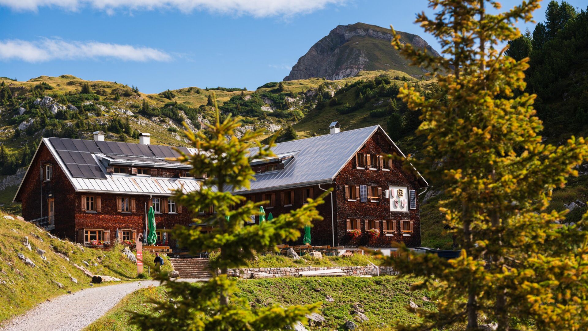 Freiburger HÃ¼tte im Sommer