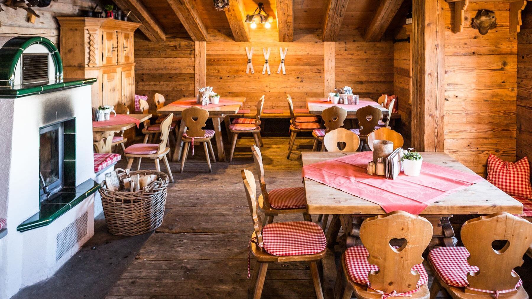 Kriegeralpe Gaststube