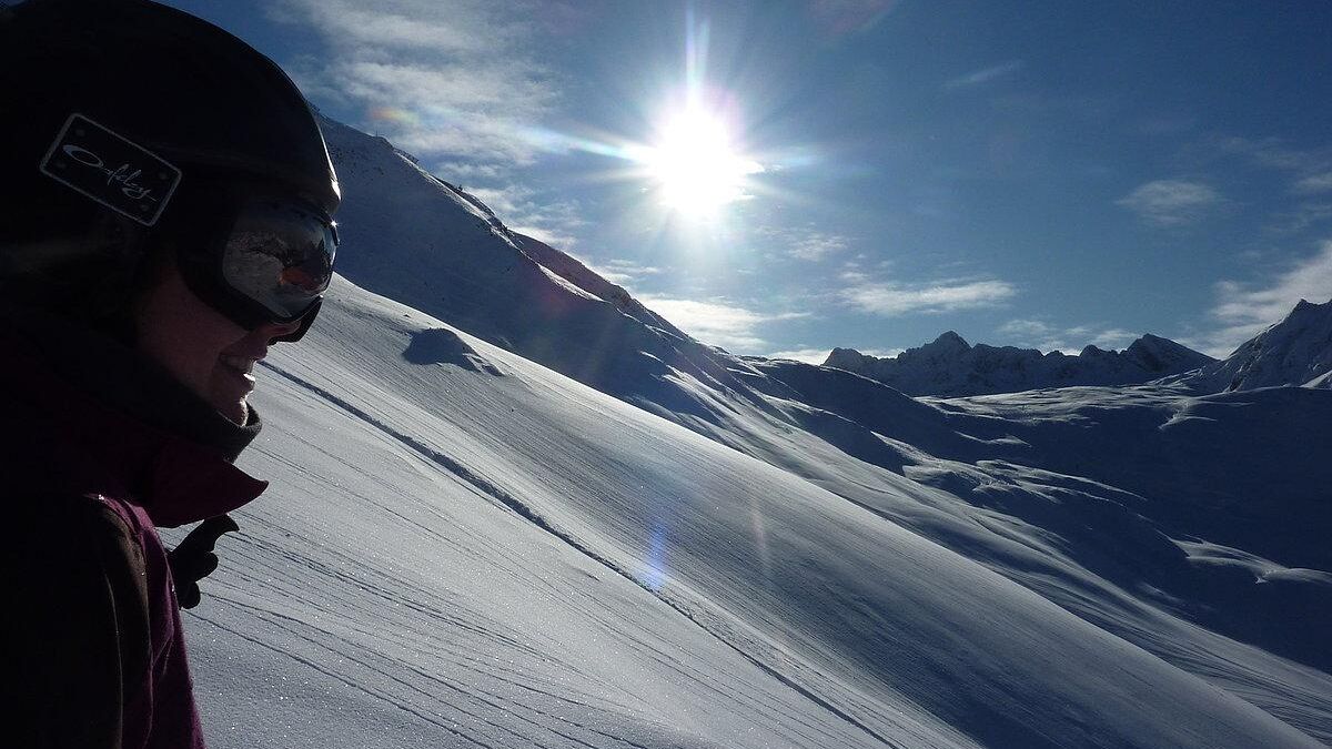 bb702630e8455f3f_14c3c93cf9048ce2