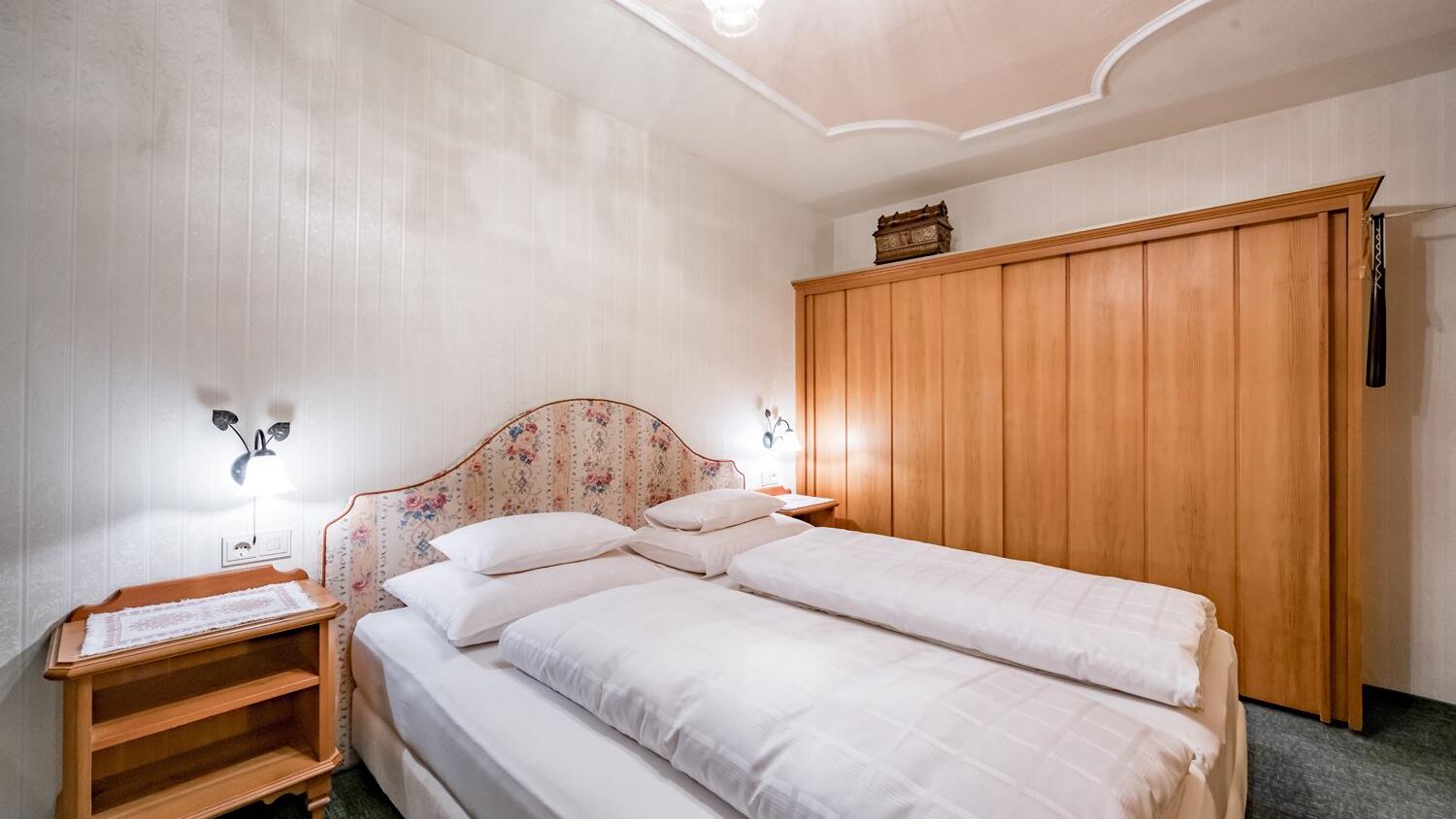 Zimmer 6 "Doppelzimmer Superior"
