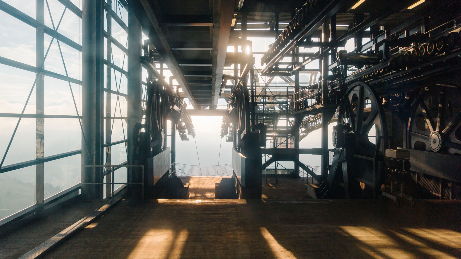 Die Galzigbahn übernimmt die letzten Höhenmeter in den Etappenort St. Anton am Arlberg