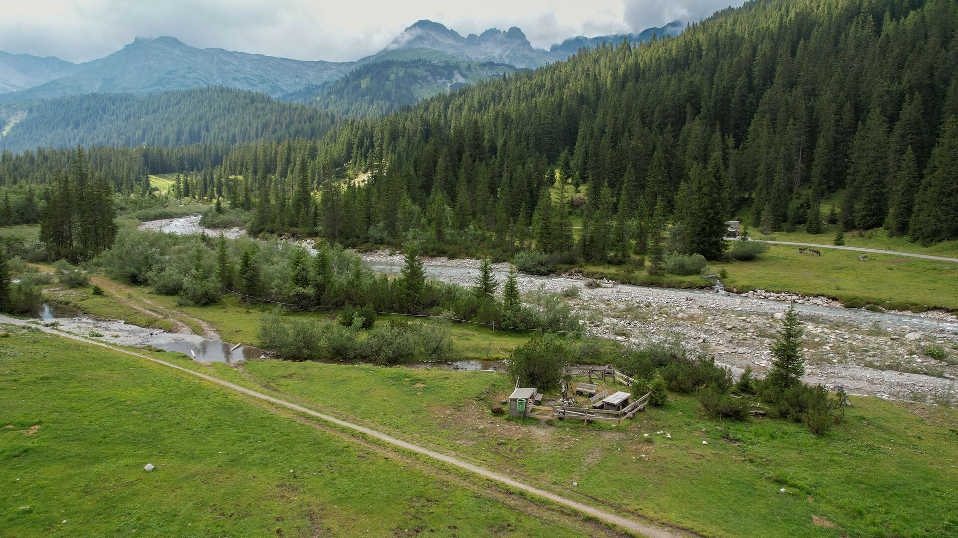 Grillplaetze Lech Zuger Saege LZTG by Dietmar Hurnaus WEB (3)