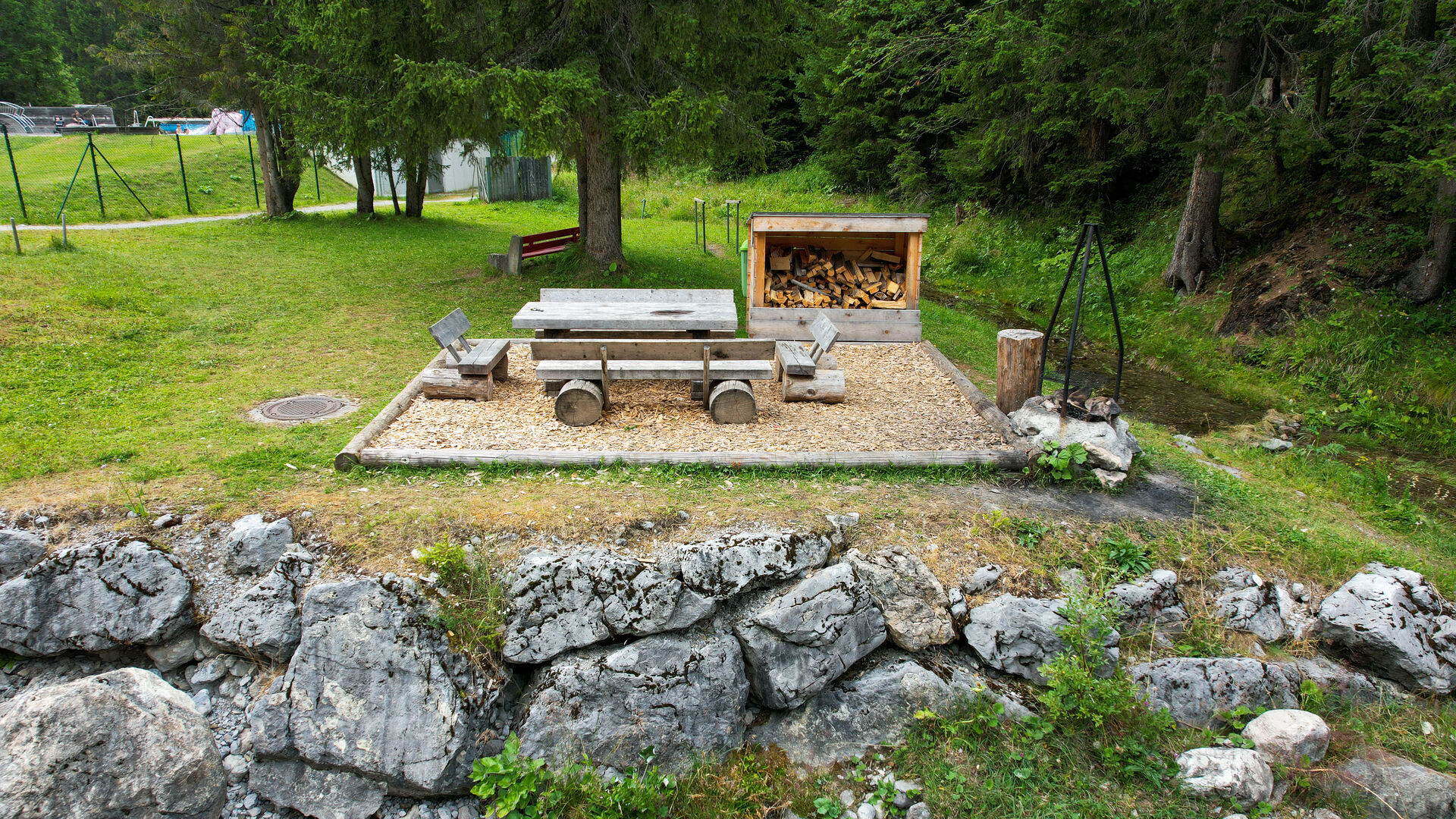 Grillplaetze Lech Waldschwimmbad LZTG by Dietmar Hurnaus WEB (9)