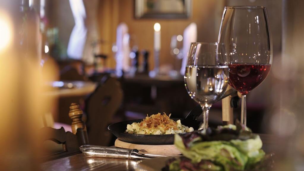 Stube+KÃ¤sspÃ¤tzle-14