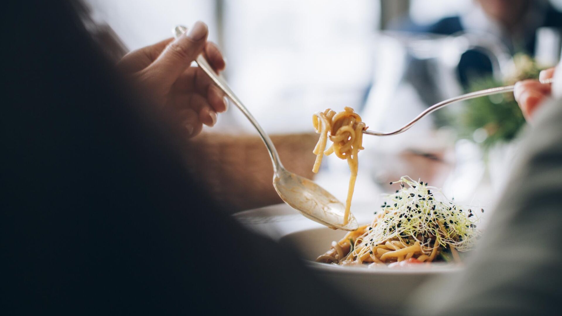 lz_w18_dz_kulinarik_models_paar (25 von 32)