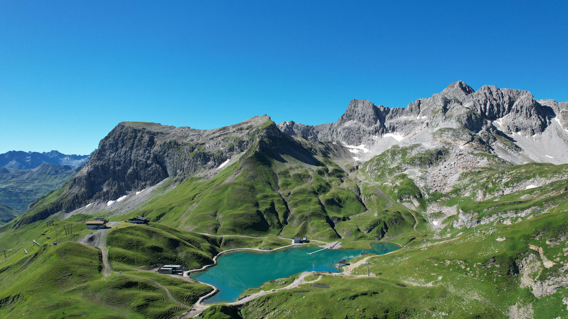 grillplatz-lechzuers-zuersersee-vogelperspektive