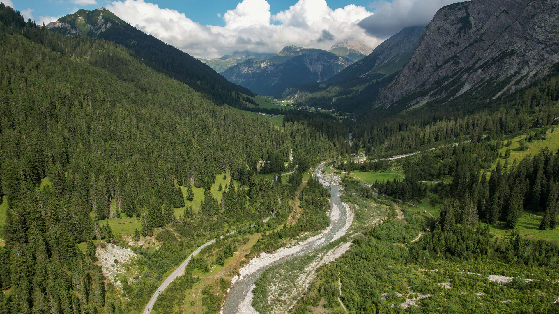 Grillplaetze Lech Zuger Saege LZTG by Dietmar Hurnaus WEB (1)