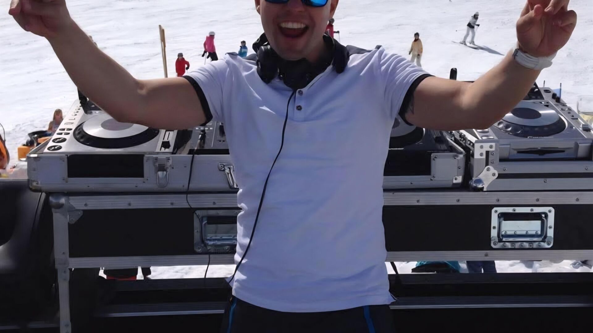 20260106_084135_Facebook