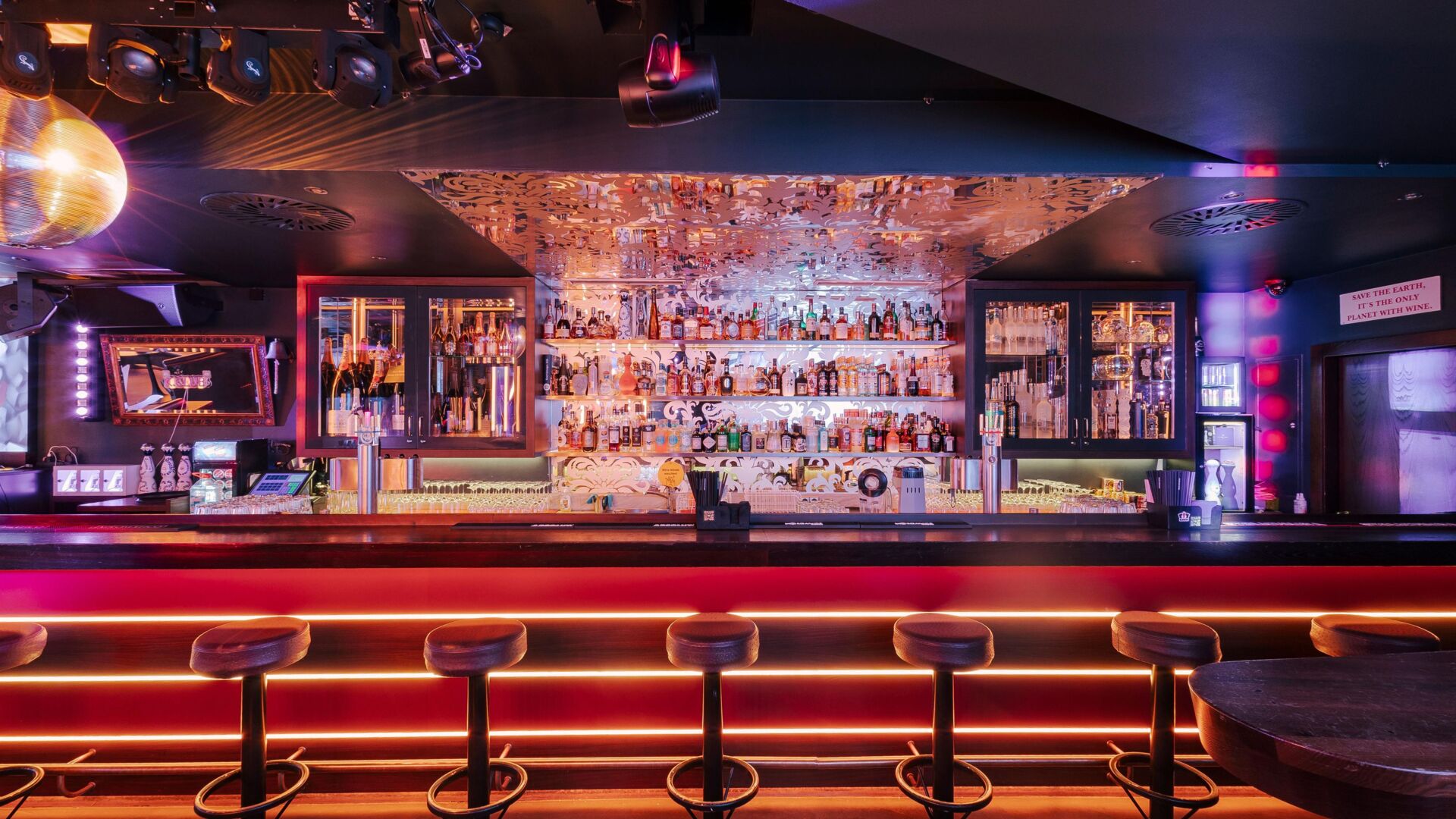 K.Club Bar 2