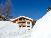 6C047F7B-AD62-4B24-ACD9-1F45F59ED96D_4_5005_c