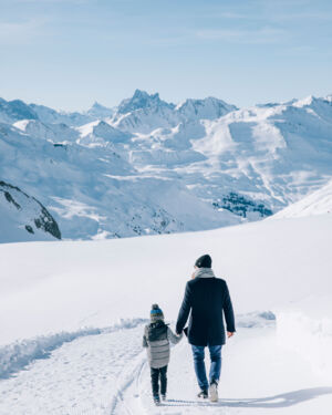 Mit der Familie in Vorarlberg Winterwandern am Panoramaweg in Lech Z&uuml;rs am R&uuml;fikopf
