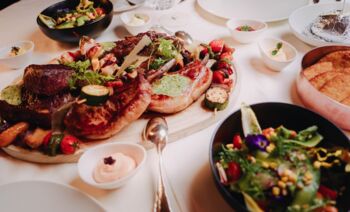 Zwischen Fonduegabel und Grillbesteck