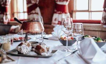 Fire, Fondue & Tobogganing – an Evening Like in the Good Old Days