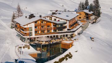 Hotel Goldener Berg Winter