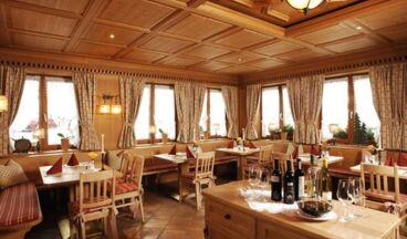 Lecher Stube im Hotel Gotthard, Bild 2