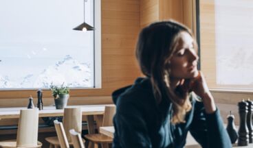 Wolf, Ski hut, Image 4