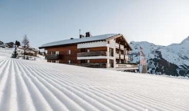 Hotel Goldener Berg, Bild 151