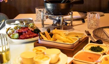 Krone, Fondue-Stube parlour, Image 5